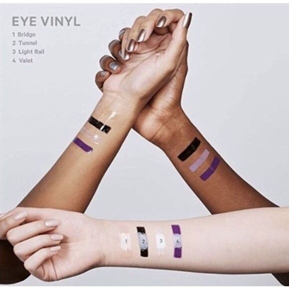 Milk Makeup Eye Vinyl - Valet Purple Glossy Eyeshadow - Vegan - New - Picture 2 of 4